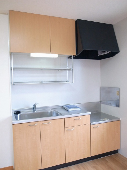 ファミール二池　　　刈谷市近郊の賃貸はクラスホーム刈谷店のキッチン