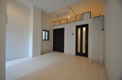 【居間・リビング】 | イル・グラッツィア大橋駅前Ⅰ