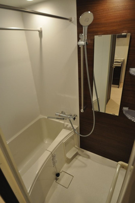 【浴室】 | イル・グラッツィア大橋駅前Ⅰ