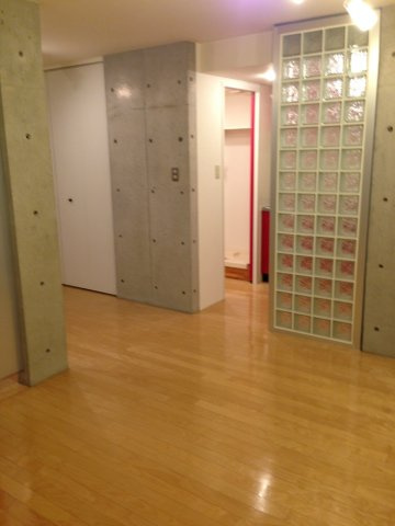 モデュロール赤坂の居間・リビング|おしゃれな居間です