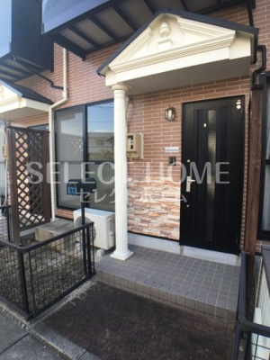 【エントランス】 | ルミエール | 落ち着いたエントランスです