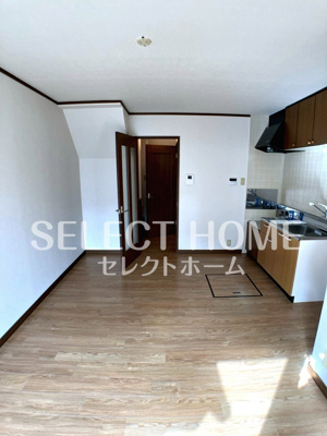 【居間・リビング】 | ルミエール | こちらのリビングで趣味の時間をお楽しみください
同型タイプ