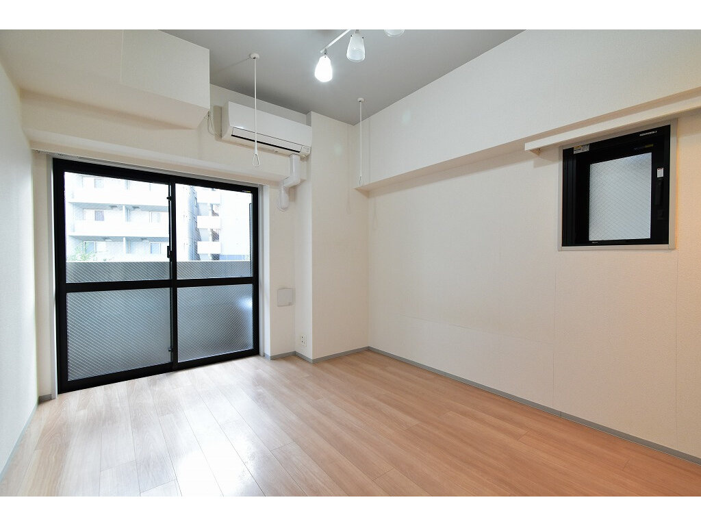 ZOOM西新宿の内装|中はこのようになっています