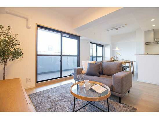 【居間・リビング】