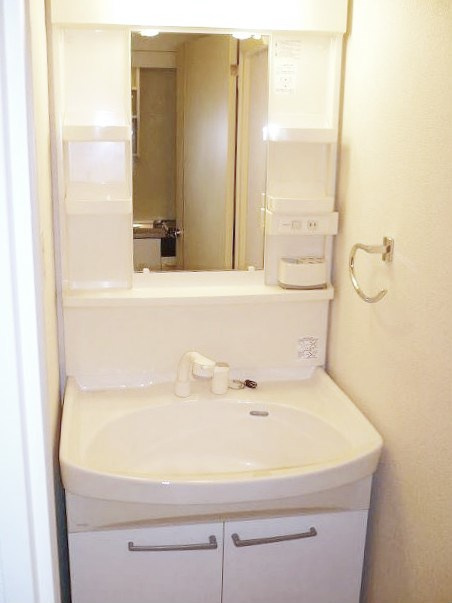 アーバイルプライムイーストの洗面所