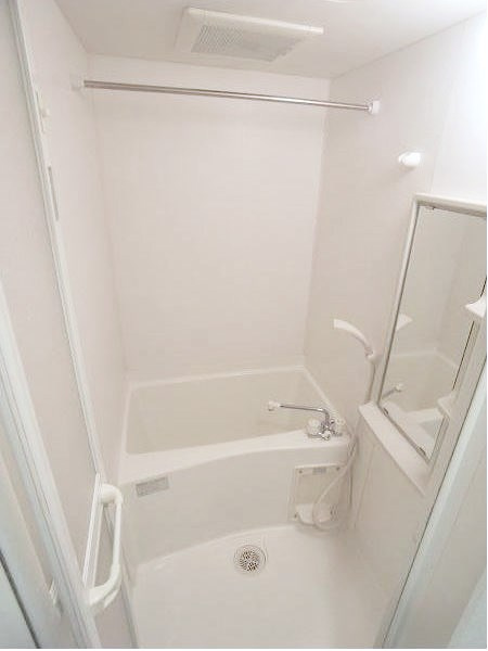 アーバイルプライムイーストの浴室