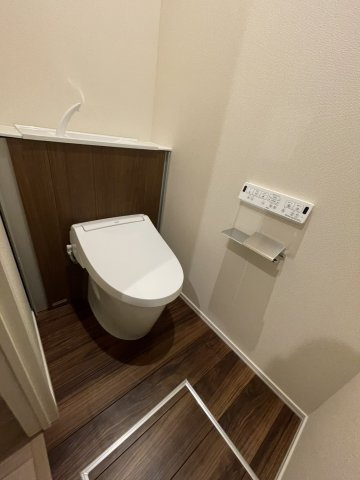 Ｃｈｌｏｅ　Ｗｅｓｔのトイレ