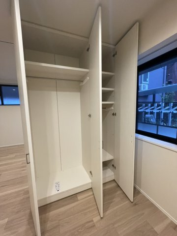 Ｃｈｌｏｅ　Ｗｅｓｔの収納