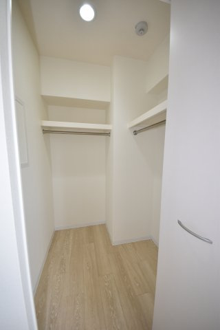 ブルー・エ・グリ上町台の収納