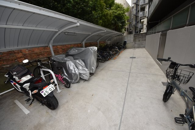 ブルー・エ・グリ上町台