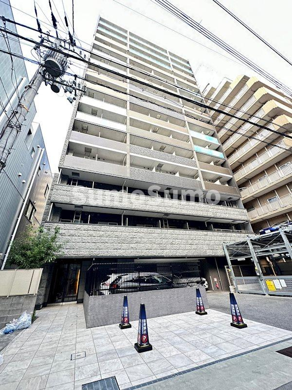 プレサンス三宮ポルトの外観