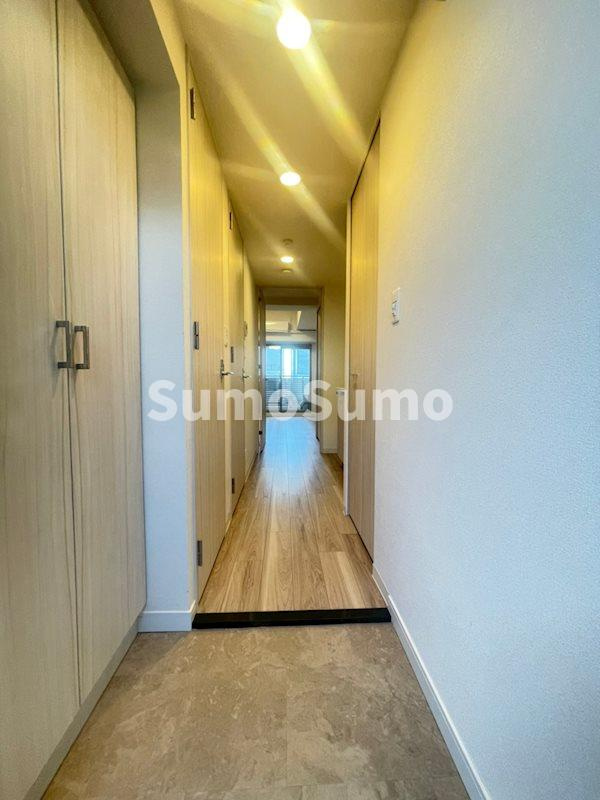 プレサンス三宮ポルトの玄関