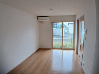 【居間・リビング】 | カーサソレアードＡ