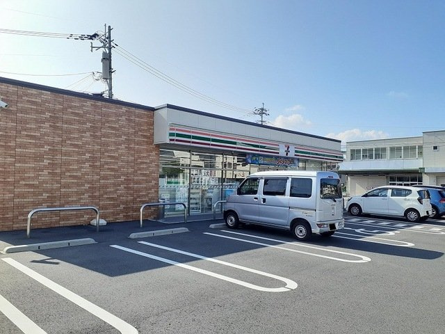 【周辺】 | グレイス　カーサⅠ | セブンイレブン 玖珠帆足店まで1000m