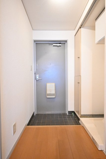 アサカシオン大岡山の玄関