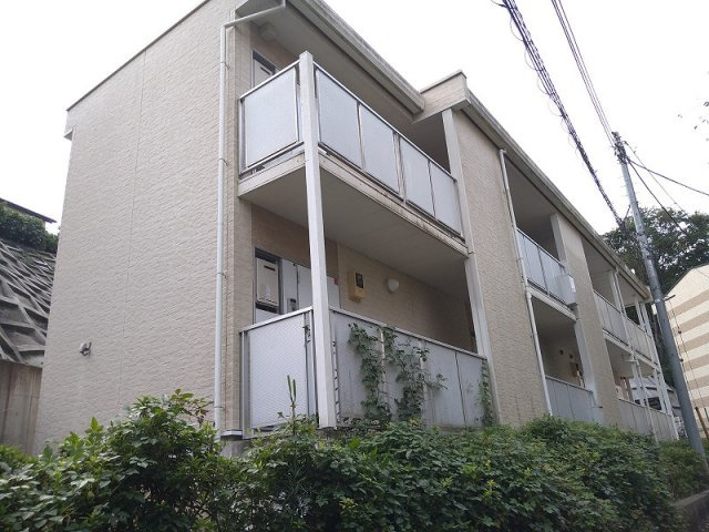 レオパレス虹の外観