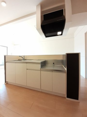 ｒｉｖｅｒ　ｓｉｄｅはるか　Ａのキッチン