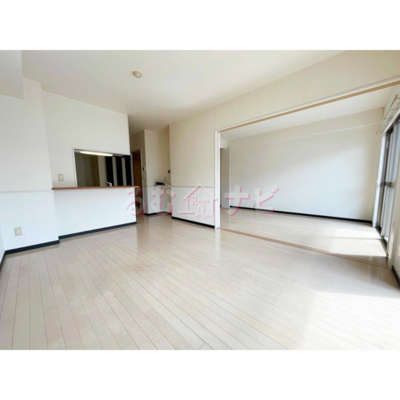 【居間・リビング】 | ウイングヒルズ壱番館