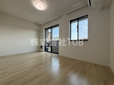 【居間・リビング】 | アウル吉祥寺南 | LDK12帖