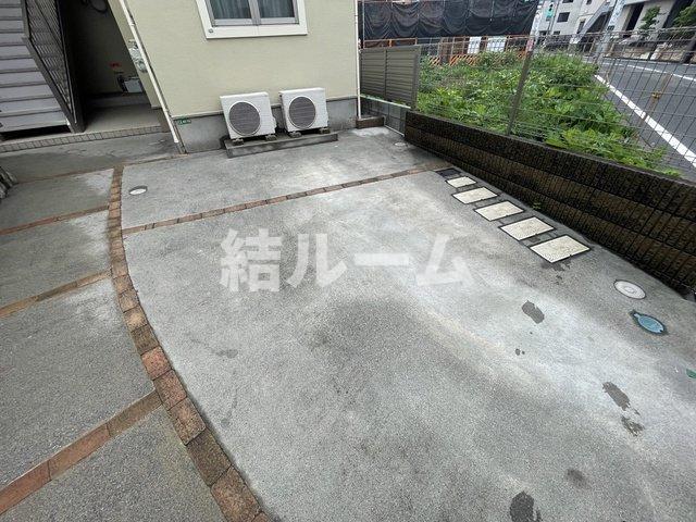 練馬区早宮３丁目のアパートの駐車場
