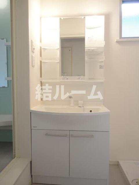 練馬区早宮３丁目のアパートの洗面所