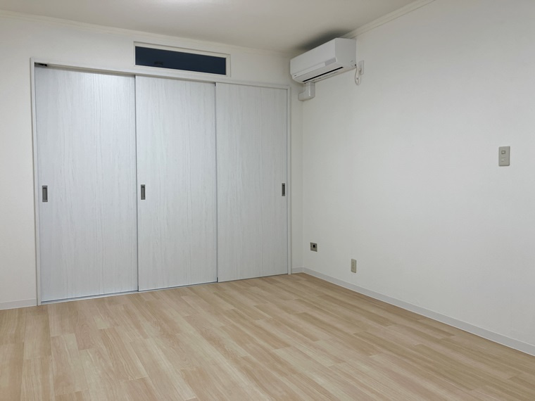 武蔵野サンハイツの寝室