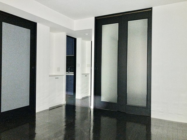 コンパートメント東京中央の居間・リビング