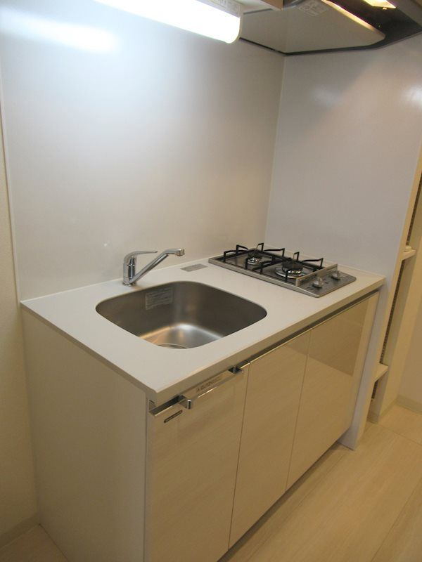 プレサンスジェネ浅草WESTのキッチン