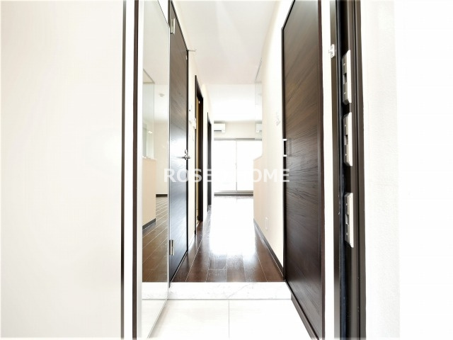 アニマーレ長堀の玄関