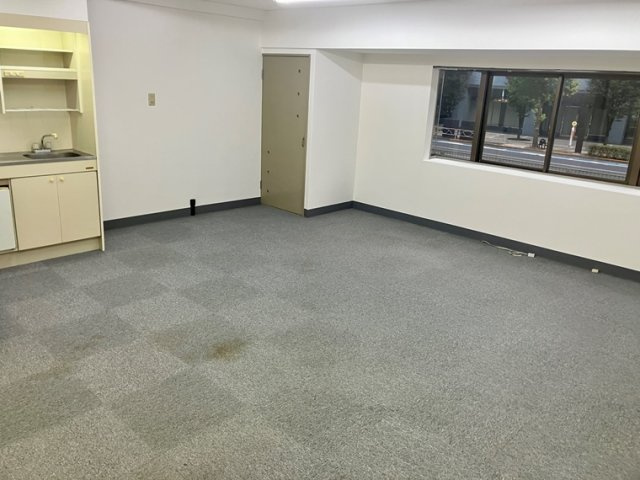 芝マンションの居間・リビング