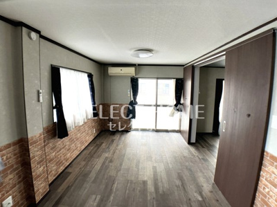  | アイニーズビル