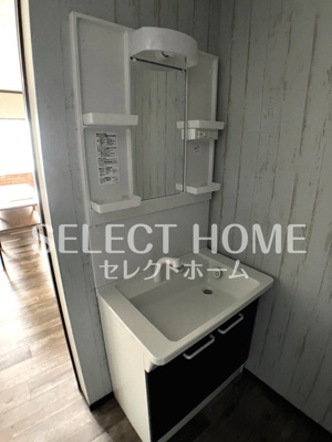 【独立洗面台】 | アイニーズビル | 独立洗面化粧台が付いています