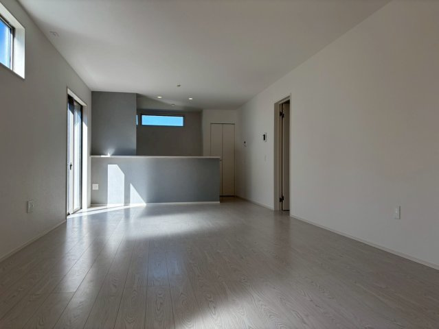 仲介手数料不要　よかタウンBloom合志市栄３期【合志小・合志中】の居間・リビング