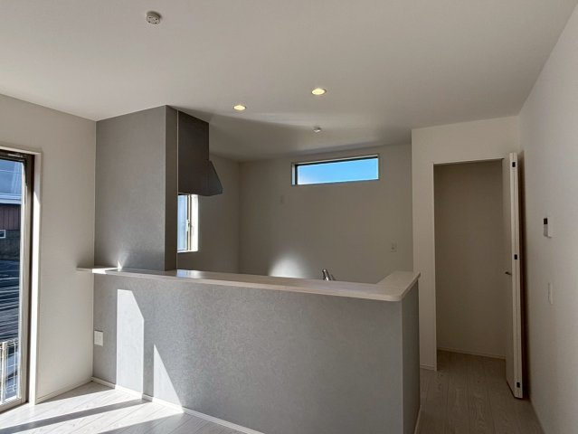 仲介手数料不要　よかタウンBloom合志市栄３期【合志小・合志中】の居間・リビング