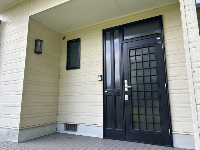 心が深呼吸する緑の暮らし　熊本県阿蘇市永草の玄関|【目玉】JR豊肥線の線路と隣接！電車好きにはたまりません♪車掌さんに手を振れば汽笛を返してくれること