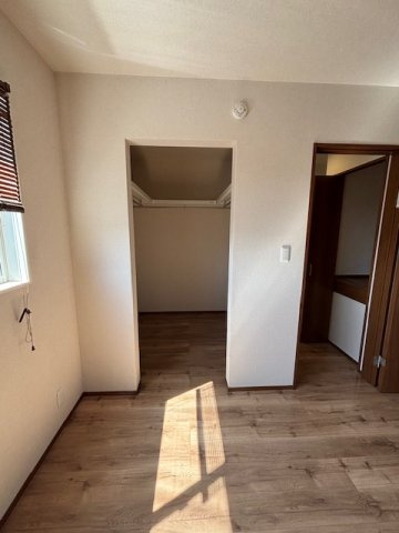 熊本市北区清水新地6丁目　中古戸建の洋室