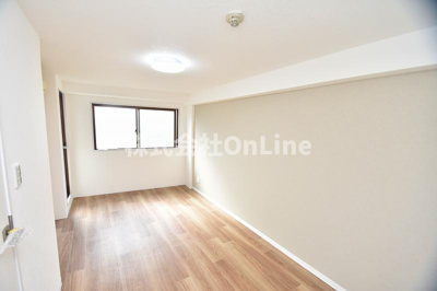 【洋室】 | ヴァリーヴィレッジ