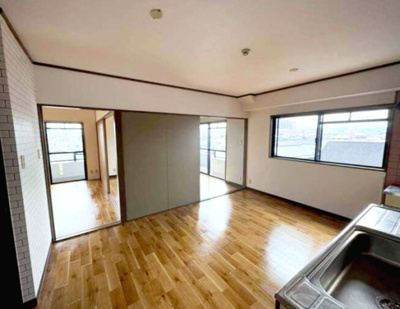 【居間・リビング】 | グランディ―ル東山