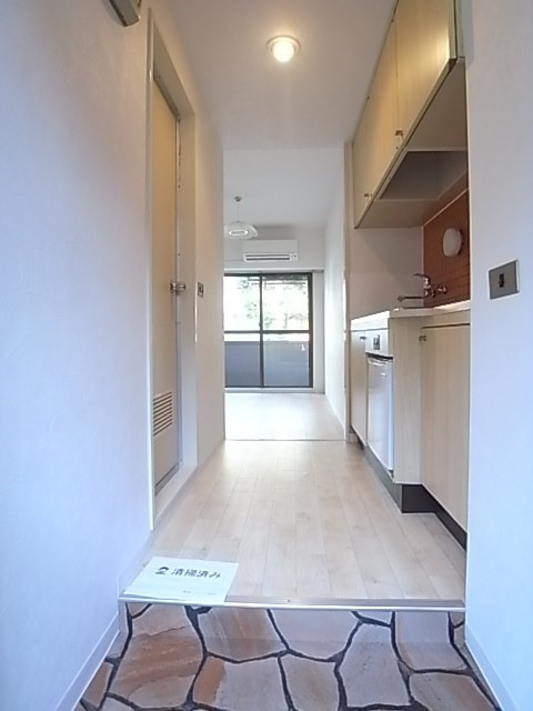 NEOダイキョー神戸元町の玄関