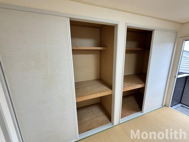 リバーサイド忠岡A棟の収納