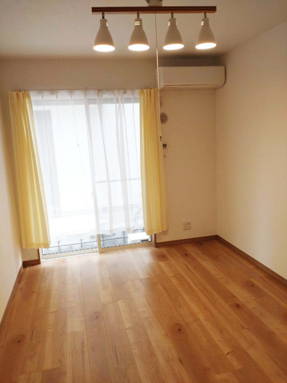 シエル佐倉の洋室