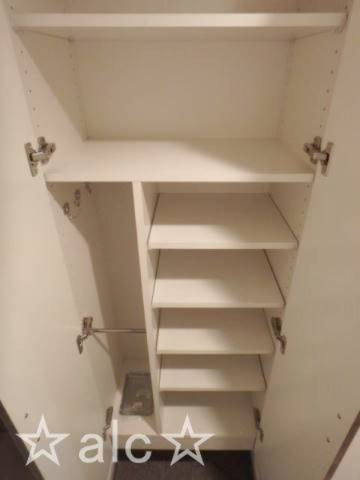 練馬区関町北２丁目の賃貸マンションの収納|同仕様