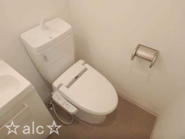 練馬区関町北２丁目の賃貸マンションのトイレ|同仕様