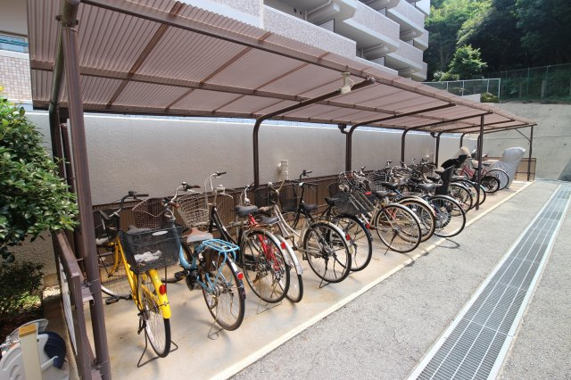 コスモ舞子坂弐番館