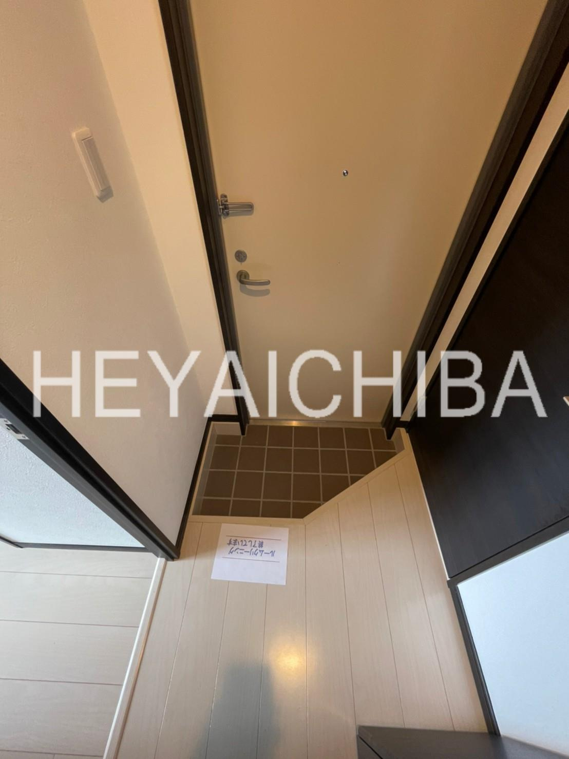 AQUAS Will 浅草の玄関