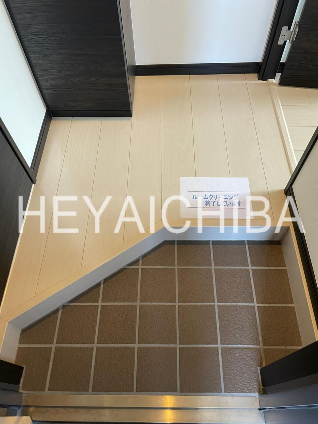 AQUAS Will 浅草の玄関