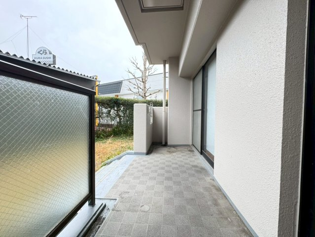 ＪＲ東海道本線「瀬田」駅まで徒歩９分◆専用庭付き３ＬＤＫ◆陽当たり良好◆コスモ瀬田のバルコニー|バルコニー