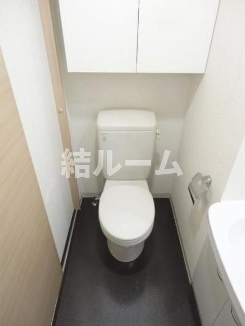 練馬区貫井５丁目の賃貸マンションのトイレ