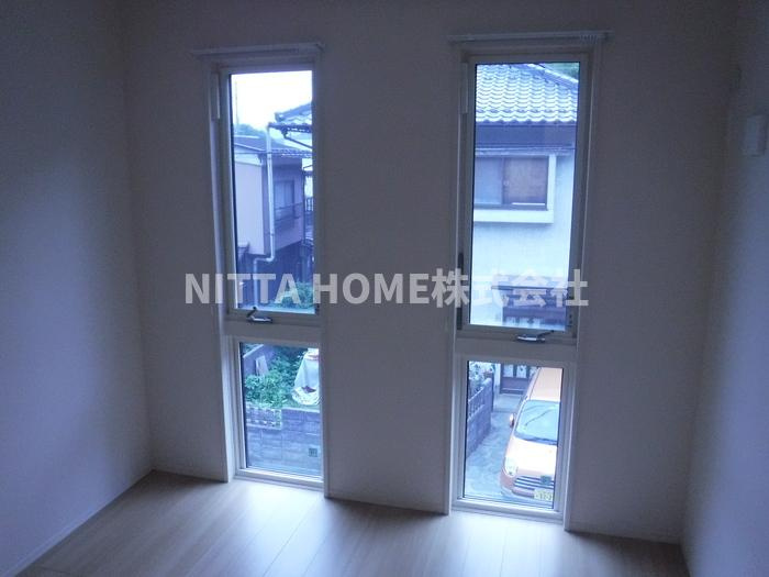 マーサ出雲の内装|こちらの洋室は4.5帖です◇