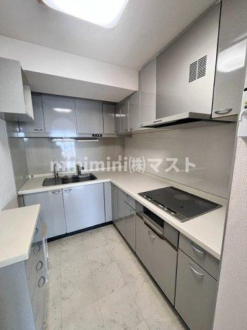 オークプリオタワーのキッチン|※別号室参考写真